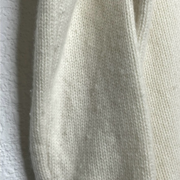 Not Monday sweater cashmere sz XS cream Classic Crewneck 100% cashmere - Picture 7 of 9